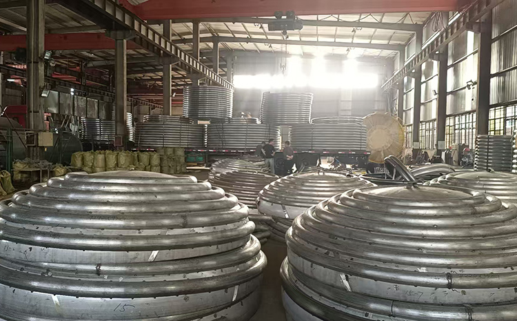 不同材質(zhì)封頭盤管的價(jià)格差異大嗎？