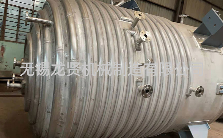 半圓管加工中如何控制材料的流動性和穩(wěn)定性？